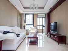 07年品质小区 两南一北,厅南北通 东边套 全明 2梯2户