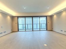 最近该户型成交了5套,仁恒品质,横厅大三房,业主急卖