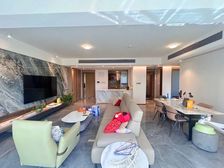 长嘉汇七期横厅 朝向 的 看江看大中庭 品质高带会所