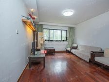 佳龙花园户型方正卧室朝南带阳台户型通透客厅宽敞