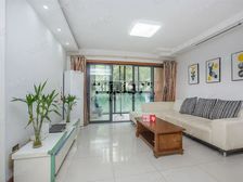 佳龙花园3居南北朝向低总价拎包入住