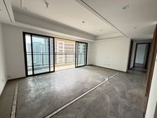 建发天行泱著 117平4房2卫 高层 边套 采光好 看房方便