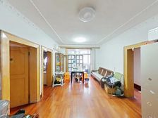 房东诚意出售近 双轨交中间楼层视野采光好配套齐全