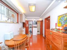 楼层好,总价低,双南户型,房东诚意出售,看房方便