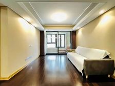 万科旁 高品质次新 全南两房 中央花园位置 有钥匙 随时看房