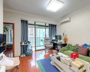 隽峰苑急售 珠江新城中轴C位 凤凰楼层 实用两房 出行方便
