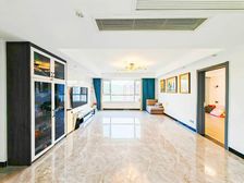 送车位地下室 送精装 山景房凤凰楼层 中心位置 急急急