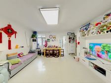 东关商圈 宁馨苑 低楼层 单价2.7 还能商量 首付20