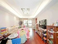 2020年次新小区,带产权车位,豪装边套全明,房东接受置换