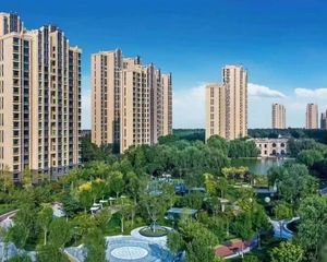 建投御湖园 后几套单价7100-7600 卖完清盘 送精装