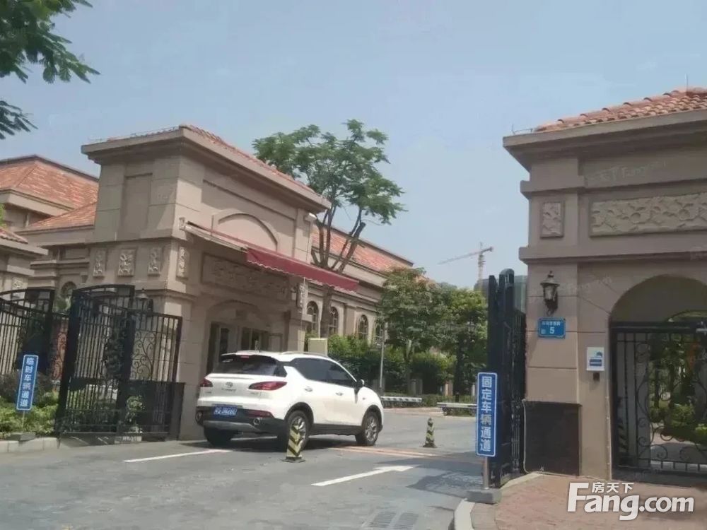 小区相关图