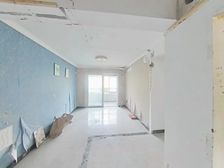 临地铁 房龄新 南北通透 精装修 满五 电梯房 居家自住