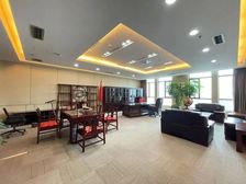 郑州东站旁 办公室招租 面积50至2000平不等 可随时看房