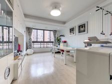 香逸湾 精装修 中控空调加地暖 诚意出售 看刚方便