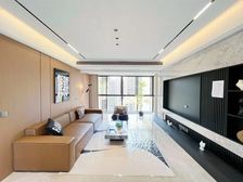 保利香槟国际 113万 4室2厅2卫 精装修,南北通透 安静