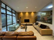 花园200平,带地下室100平,一楼带长辈房,领包入住