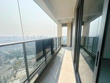 业主诚意出售 价格可谈 中高层 视野开阔 随时可看房