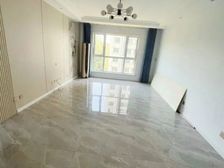 十二中,好楼层精装修三室一厅一卫,南北通透