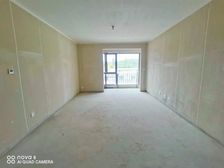 城南新小区 现房 商品房三室两厅两卫 湿地公园尽在直尺