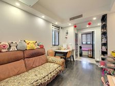 7号线新村路站 西边套全明两房一厅 中间楼层 小区停车便利