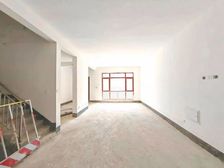 2022年次新别墅.纯毛坯.一楼带院带露台.燕山立交桥南