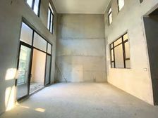 南城鼎峰源著联排别墅 带100平花园 中间位置 钥匙在手