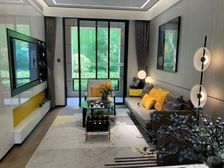 高新核心 地铁口现房朗悦开发品质大盘送车位省郑州