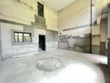 万科皇马郦宫(别墅) 实用 楼龄新 位置好 钥匙在手