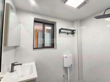 71平 精装 3室 电梯房 满二 南北通透 看房方便 有钥匙