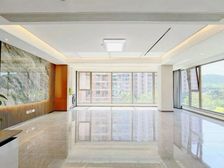 有电梯 南北通透 购物方便 精装修 交通便捷 产权清晰