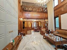 三面环山!高档小区!名悦山庄(别墅) !带院!独排!带院!