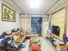 中央公园旁 空港新城 精装三房 满两年 轻轨站旁 拎包入住