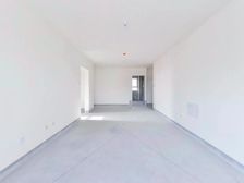 雪山 有电梯 高楼层视野无遮挡 临地铁 南向采光好 满二