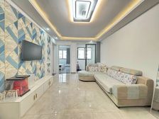 电梯房 交通便利 近地铁 精装好房 产权清晰 次新小区