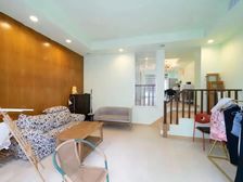 丽水华庭(别墅)经典大4居格局无浪费电梯房价钱可议