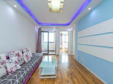 洞泾外国语小区 新小区环境好 房东置换已定 12号9号轻轨