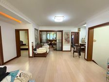 带60平院子,买一层送一层,飞机户型,沿河边套