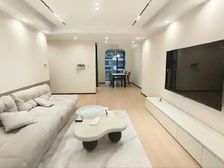 象源丽都南北婚房 仅售658.00万