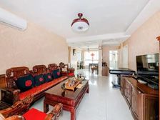 看房要雨露均沾 独宠金沙雅苑滨湖世家