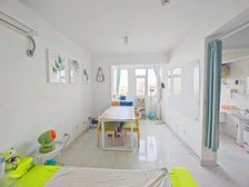 产权清晰 小区新 精装可拎包入住 满二 有电梯 南北通透