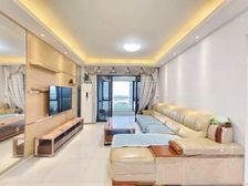 万科金域华府二期 3室2厅2卫 精装修 249万 随时看房