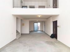 空中别墅,高层视野开阔俯瞰佘山,自由发挥想要的样子,看房随时