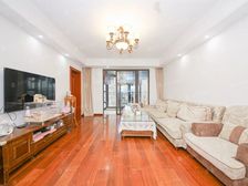 中间楼层采光好 双卫格局 小区新 电梯房 临地铁 正南朝向