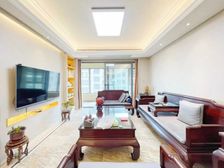 万科美景世玠 近地铁 南向采光好 停车方便 高楼层采光充足