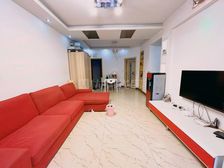 在水一方电梯大两房诚心出售