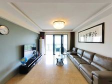 地铁旁 品质小区 正规三房 诚心出售