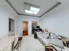 必看好房,精装修拎包入住,中间楼层,业主置换可谈,房龄新