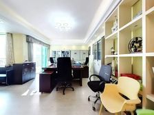 名豪居.红本在手.业主诚心卖.朝南景观好.带车位