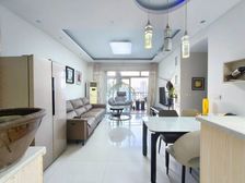 六公里 轻轨站旁 精装3房 业主急售