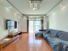 瑞虹商圈三房 四开间朝南 电梯中区 小区三年不出的户型